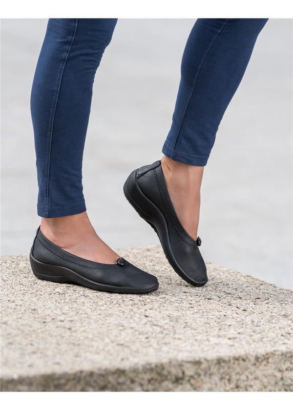 Cabrera J65 Black