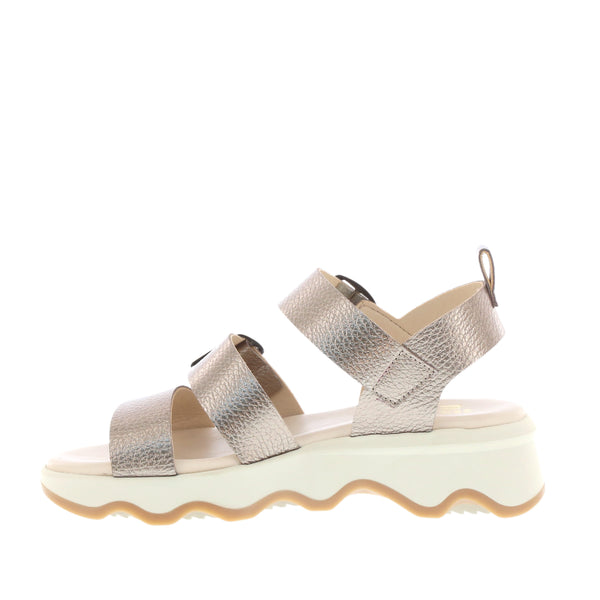 Davina Metallic